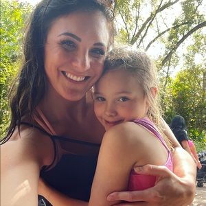 Meet your Posher, Gina